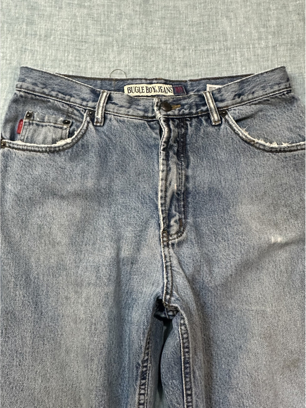 VTG Bugle Boy light wash denim jeans straight leg relaxed 90s Y2K Size 32 X 32